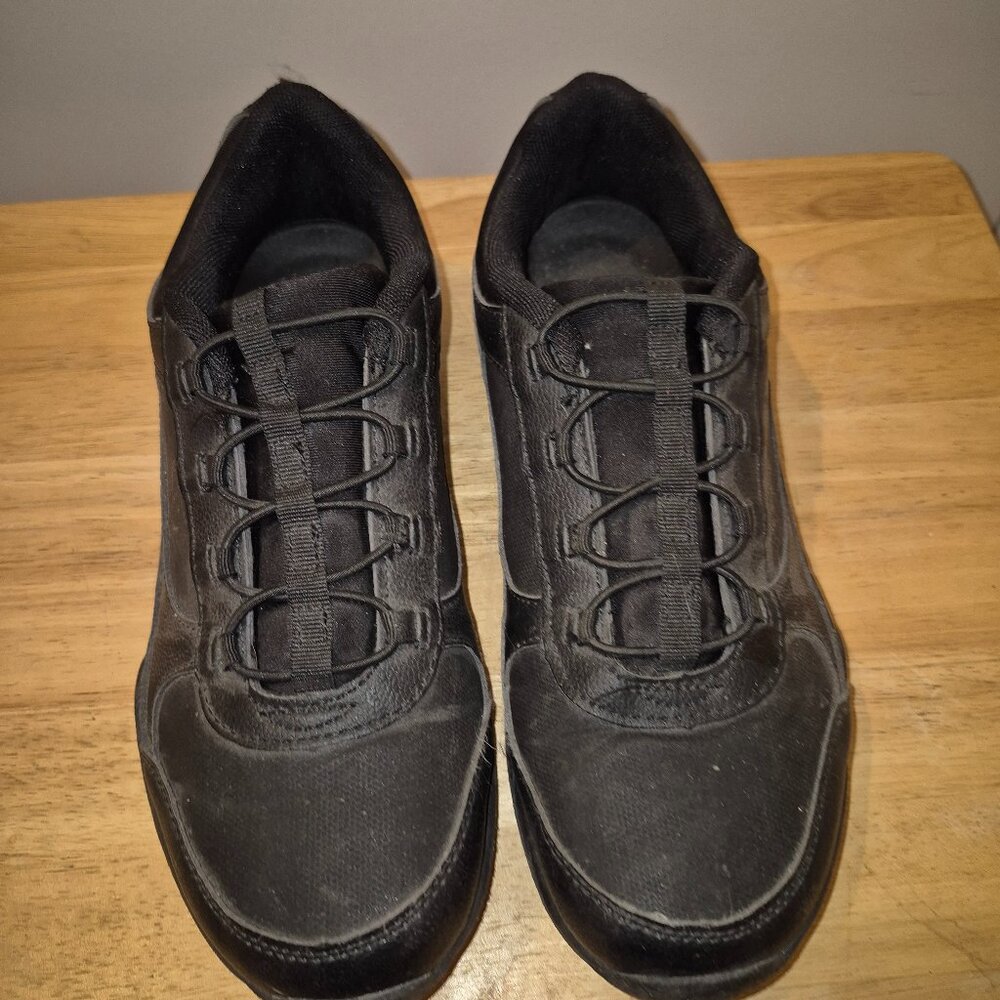 Women's TredSafe Black Slip On Slip Resistant Work Shoes Size 9.5